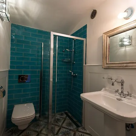 Adalbert Guest house