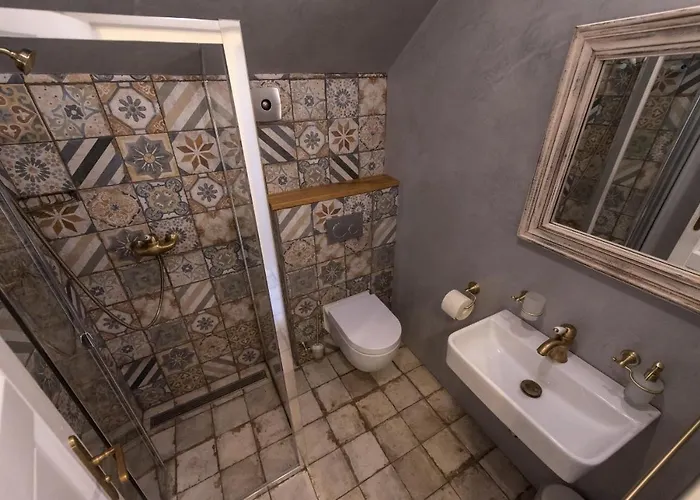 Guest house Adalbert 4*